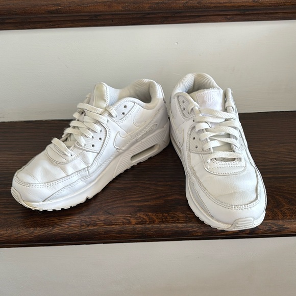 Nike Air Max 90, size 5Y/6.5W. White/White - Picture 1 of 14